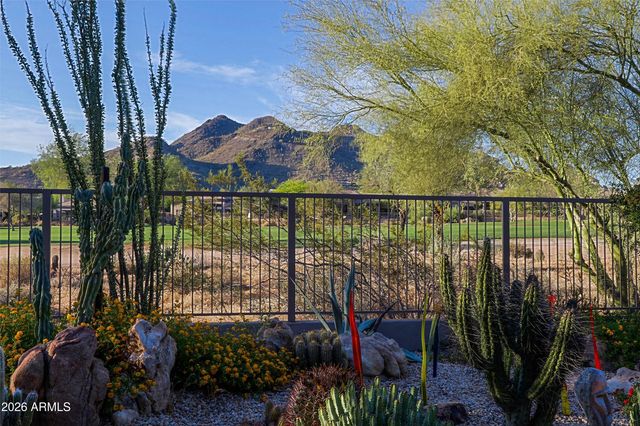 6248 E DUSTY COYOTE Circle, Scottsdale, AZ 85266