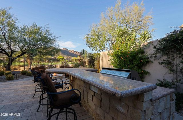 6248 E DUSTY COYOTE Circle, Scottsdale, AZ 85266