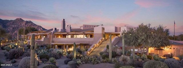 6248 E DUSTY COYOTE Circle, Scottsdale, AZ 85266