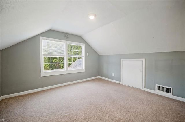 221 Cypress RD, Portsmouth, VA 23701