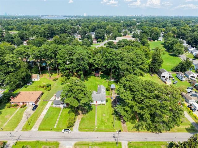 221 Cypress RD, Portsmouth, VA 23701