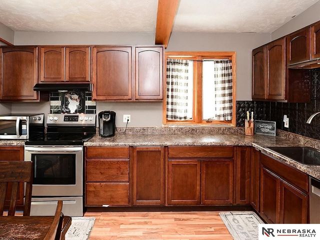 509 N 73 Street, Lincoln, NE 68505