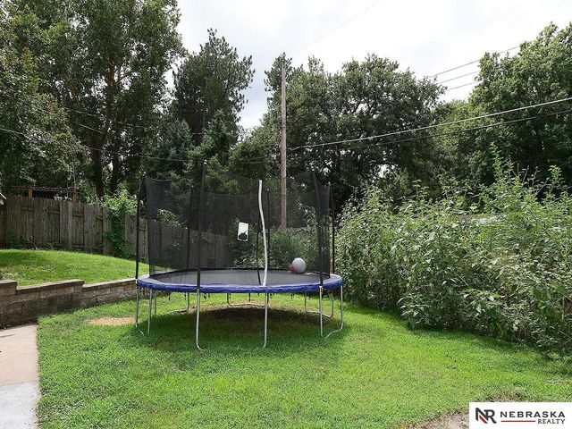 509 N 73 Street, Lincoln, NE 68505