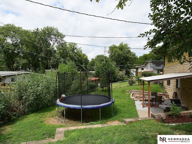 509 N 73 Street, Lincoln, NE 68505