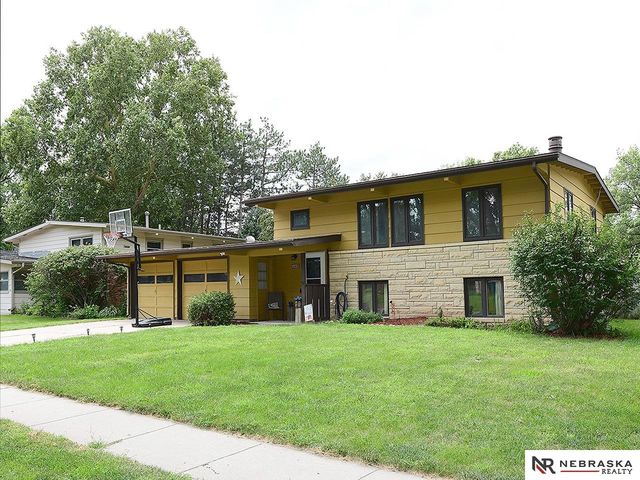 509 N 73 Street, Lincoln, NE 68505