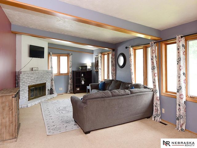 509 N 73 Street, Lincoln, NE 68505