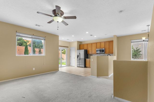 2532 Violeta Circle SE, Rio Rancho, NM 87124