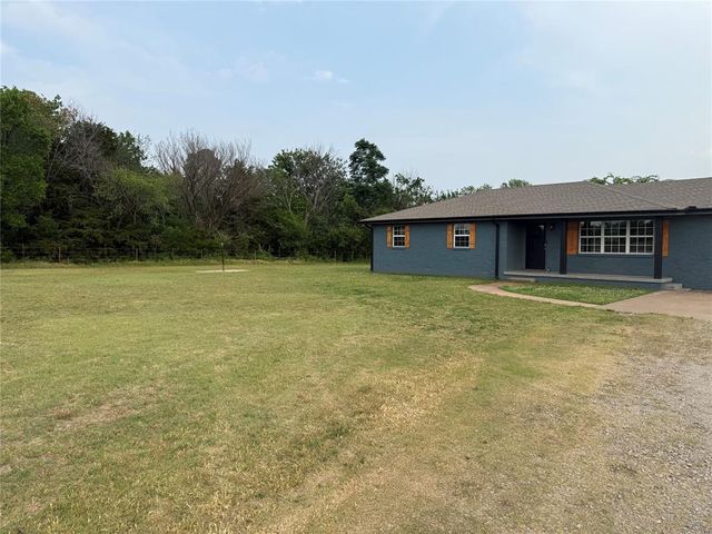 13603 E Lakeview Road, Glencoe, OK 74032