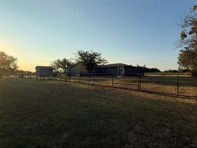 13603 E Lakeview Road, Glencoe, OK 74032