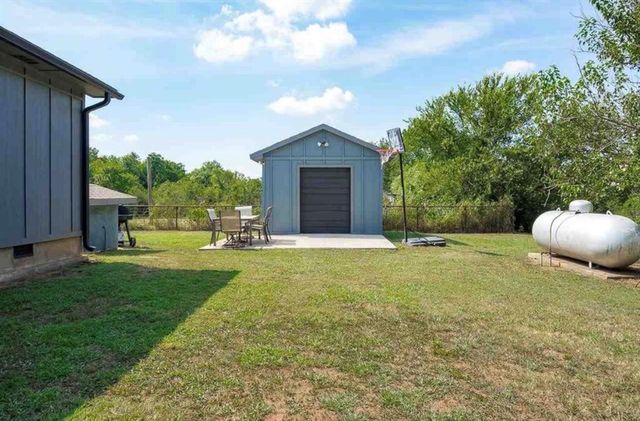 13603 E Lakeview Road, Glencoe, OK 74032