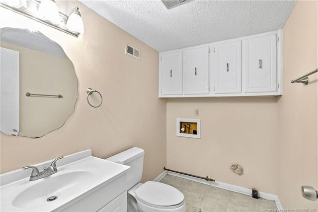 5926 Lakeridge Drive, Fayetteville, NC 28304