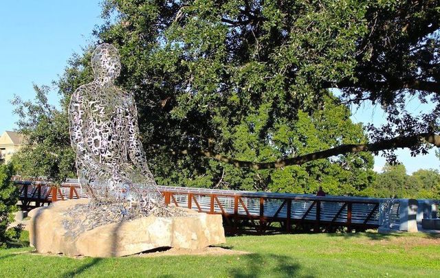 1711 Allen Parkway 2207, Houston, TX 77019