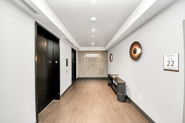 1711 Allen Parkway 2207, Houston, TX 77019