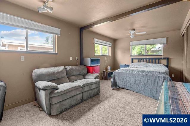 1175 Chelsea Av NW, Salem, OR 97304