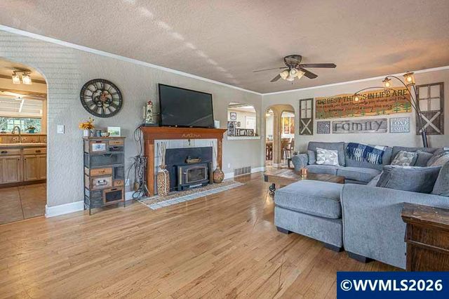 1175 Chelsea Av NW, Salem, OR 97304