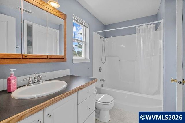 1175 Chelsea Av NW, Salem, OR 97304