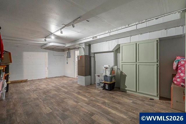 1175 Chelsea Av NW, Salem, OR 97304