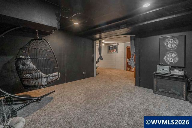 1175 Chelsea Av NW, Salem, OR 97304