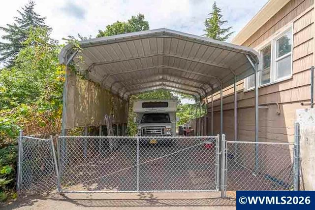 1175 Chelsea Av NW, Salem, OR 97304