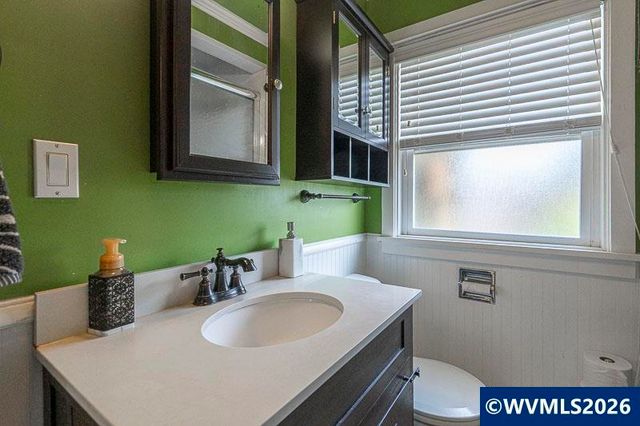 1175 Chelsea Av NW, Salem, OR 97304