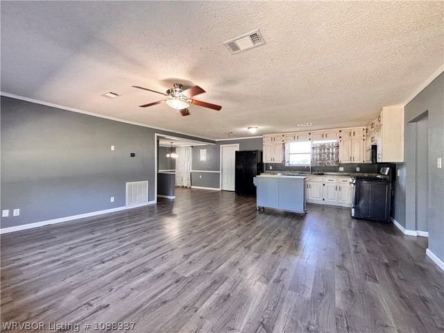 409 Hooper Street, Hackett, AR 72937