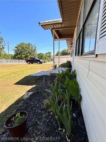 409 Hooper Street, Hackett, AR 72937