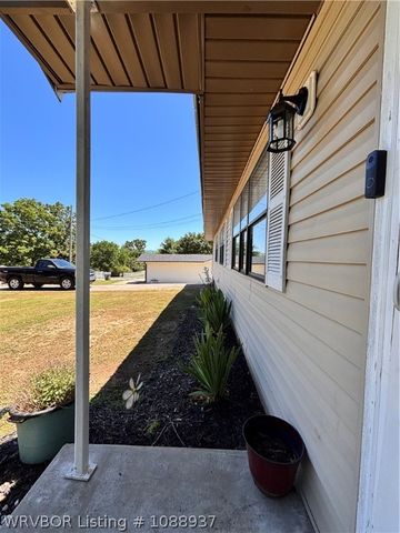 409 Hooper Street, Hackett, AR 72937