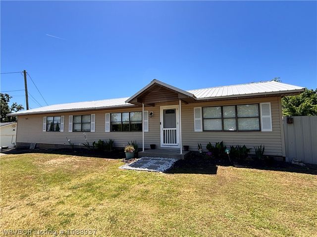409 Hooper Street, Hackett, AR 72937