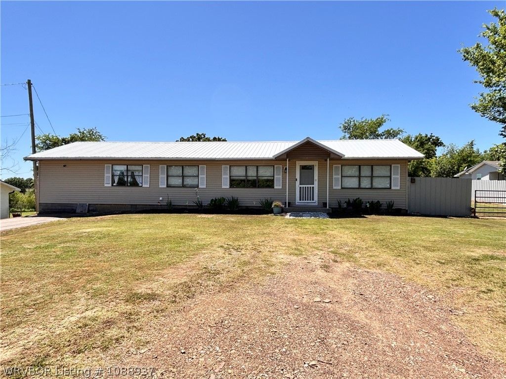 409 Hooper Street, Hackett, AR 72937