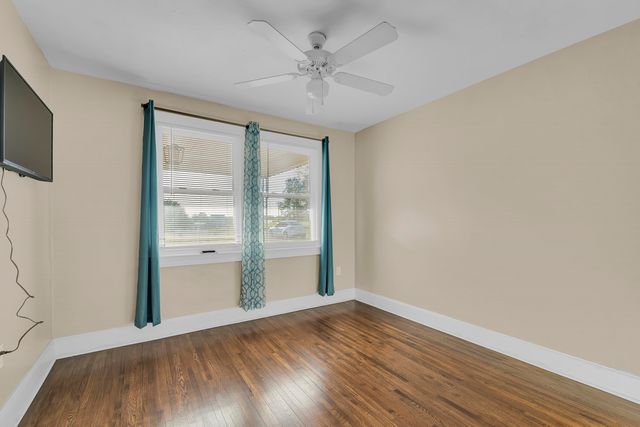 170 Gossett Rd, Spartanburg, SC 29307