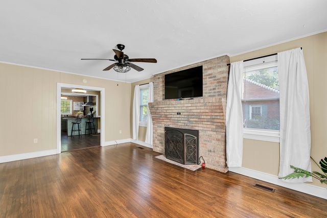 170 Gossett Rd, Spartanburg, SC 29307
