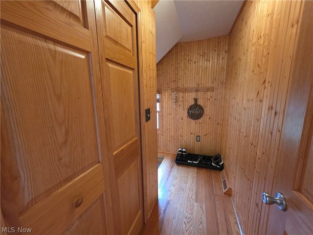 8566 Chatham Road, Medina, OH 44256