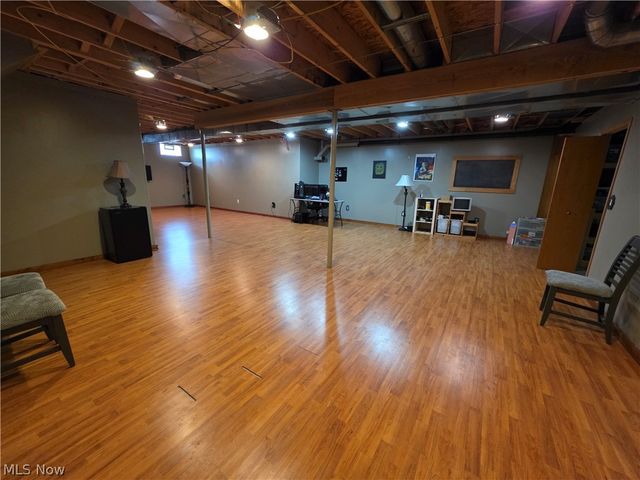 8566 Chatham Road, Medina, OH 44256