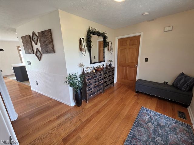 8566 Chatham Road, Medina, OH 44256