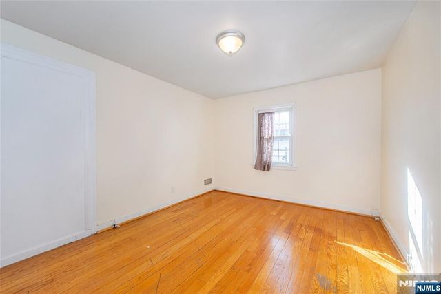 93 Elycroft Parkway, Rutherford, NJ 07070