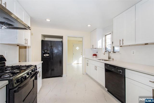 93 Elycroft Parkway, Rutherford, NJ 07070