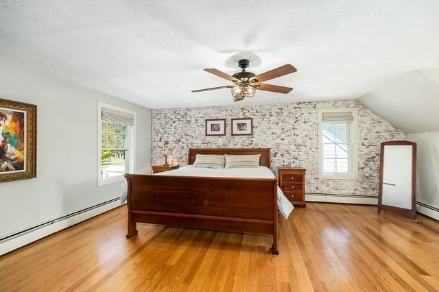 44 Warren St, Georgetown, MA 01833