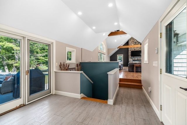 44 Warren St, Georgetown, MA 01833