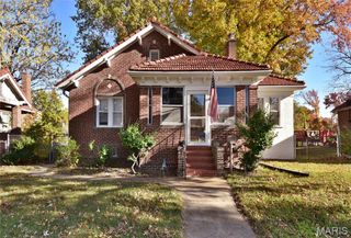 18 Sunset Court, St Louis, MO 63121