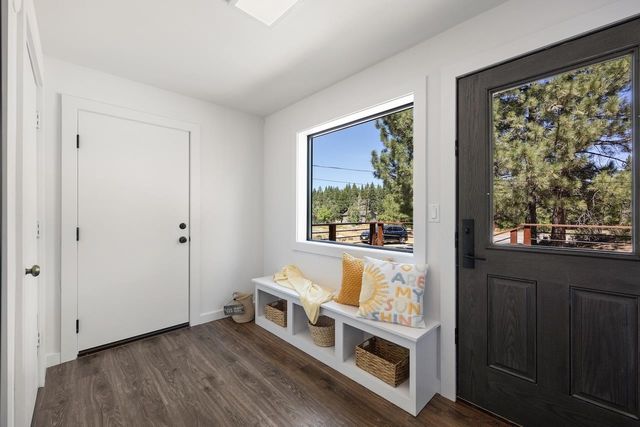 15031 Glenshire Drive, Truckee, CA 96161