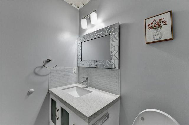 1296 Mandalay Court SW, Lilburn, GA 30047