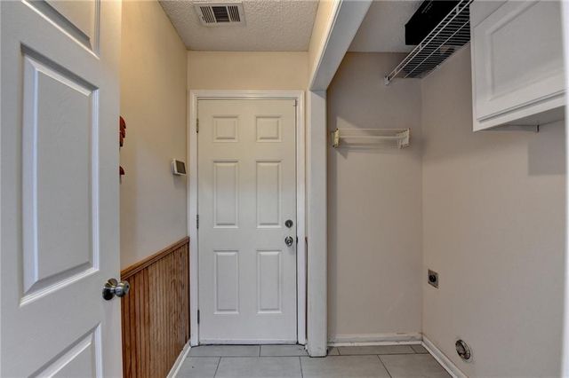 1296 Mandalay Court SW, Lilburn, GA 30047