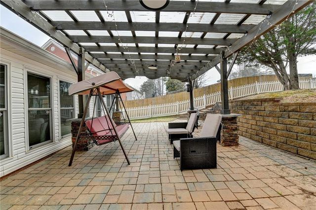 1296 Mandalay Court SW, Lilburn, GA 30047
