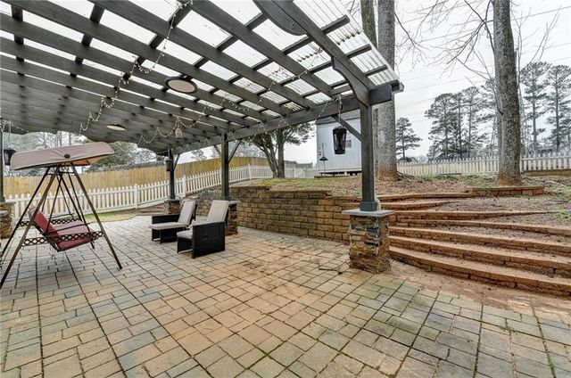 1296 Mandalay Court SW, Lilburn, GA 30047
