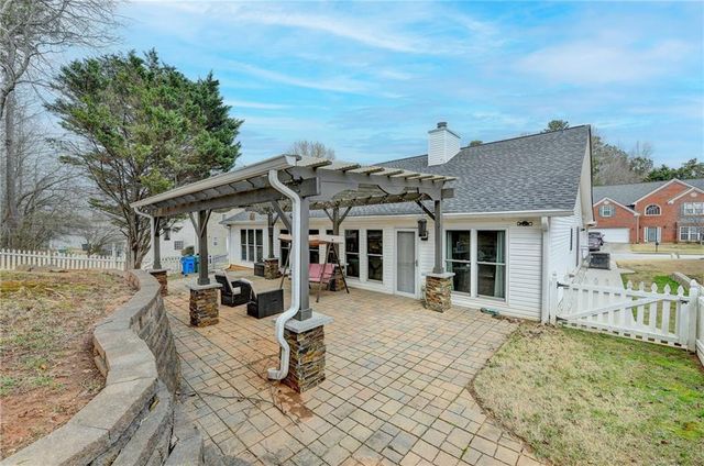 1296 Mandalay Court SW, Lilburn, GA 30047
