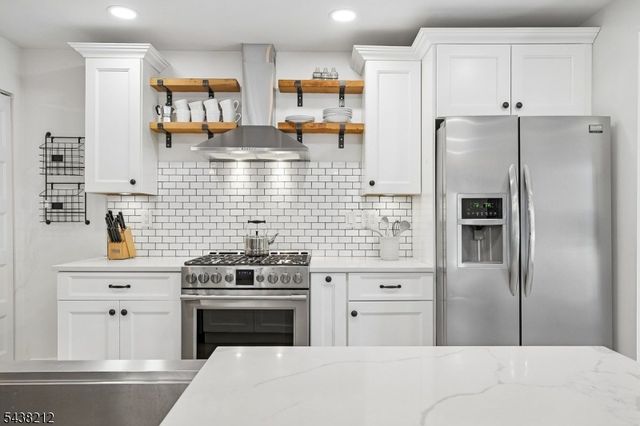 82 Vreeland Ave, Nutley Twp., NJ 07110