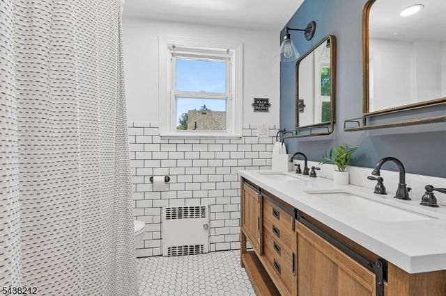 82 Vreeland Ave, Nutley Twp., NJ 07110