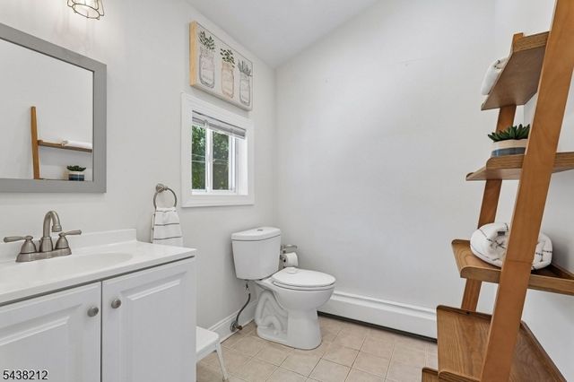 82 Vreeland Ave, Nutley Twp., NJ 07110