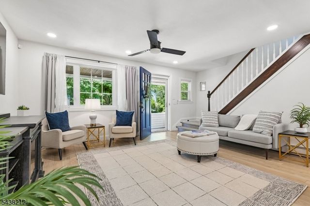 82 Vreeland Ave, Nutley Twp., NJ 07110
