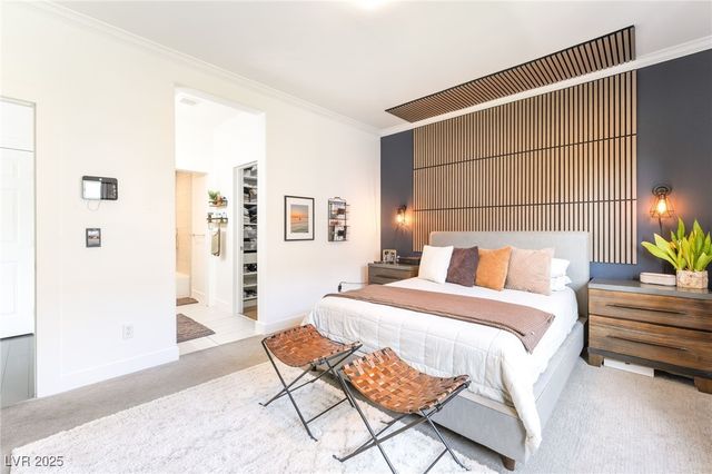 9040 Thornbury Lane, Las Vegas, NV 89134